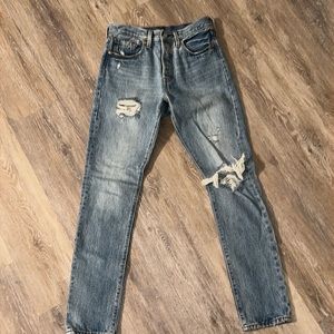 Levi’s 501 slim/ straight fit jeans